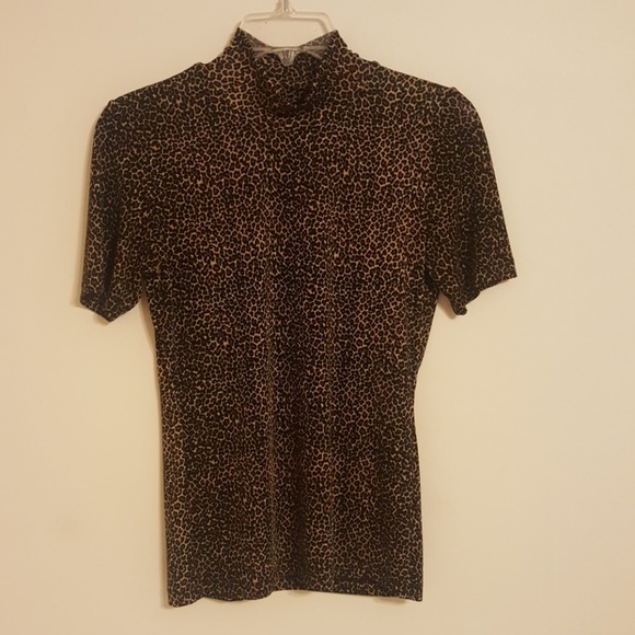 Leopard print turtle neck short sleeve - Picture 2 of 3